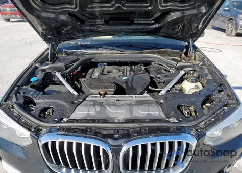 2019 BMW X3 xDrive30I z USA, uszkodzony, nr VIN 5UXTR9C54KLR10104